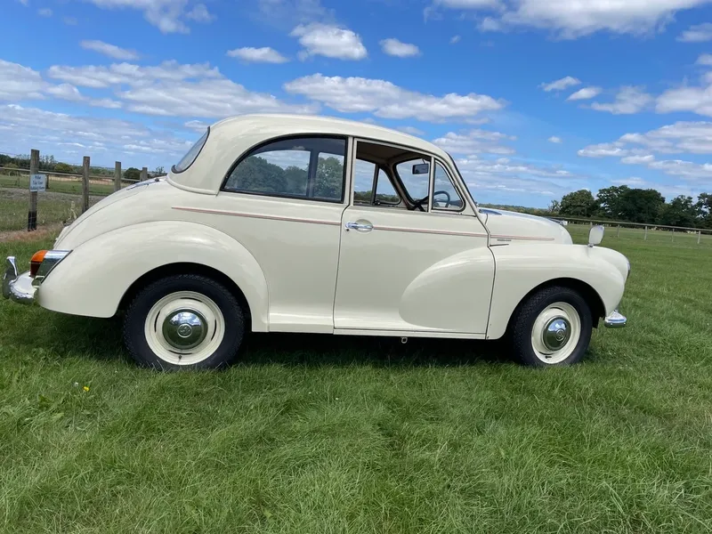 Morris Minor: Models and Specs (4/4)