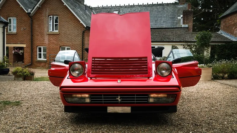 Ferrari 328: Models and Specs (3/4)