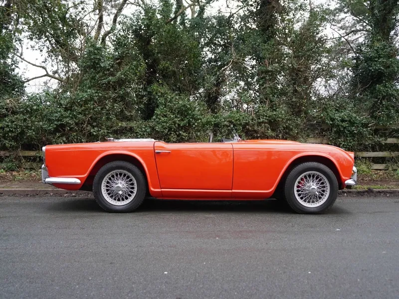 Triumph TR4: Models and Specs (3/4)