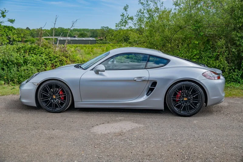 Porsche Cayman: Models and Specs (3/4)