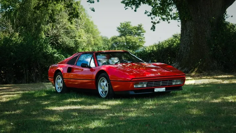 Ferrari 328: Models and Specs (1/4)