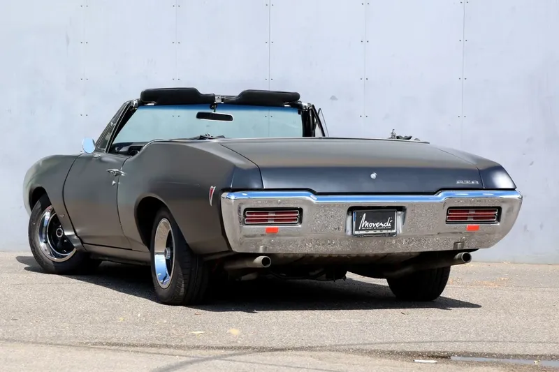 Pontiac GTO: Models and Specs (2/4)
