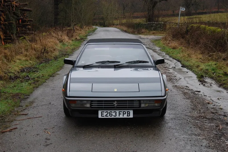 Ferrari Mondial: Models and Specs (3/4)