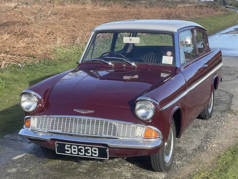 Ford Anglia: Models and Specs (4/4)