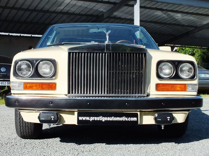 Rolls-Royce Camargue: Models and Specs (1/4)