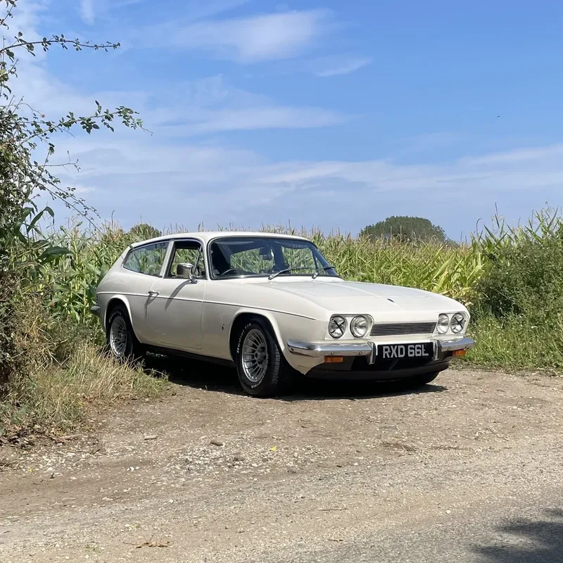 Reliant Scimitar: Models and Specs (3/4)