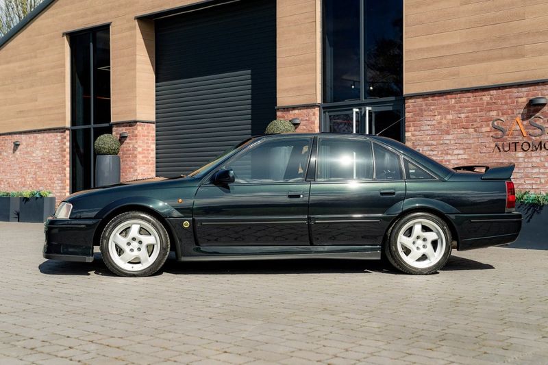 Lotus Carlton: Models, Specs and Buyer's Guide (2/4)