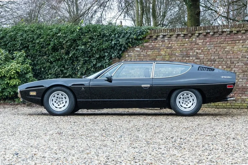 Lamborghini Espada: Models and Specs (3/4)