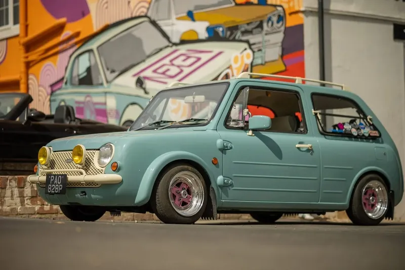 Nissan Pao: Models and Specs (1/4)