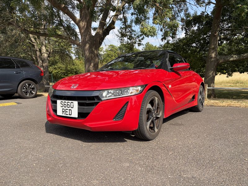 Honda S660: Models and Specs (1/4)