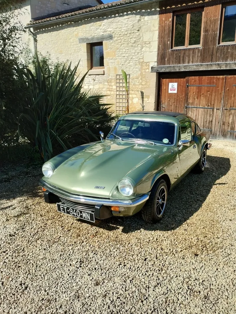 Triumph GT6: Models and Specs (3/4)
