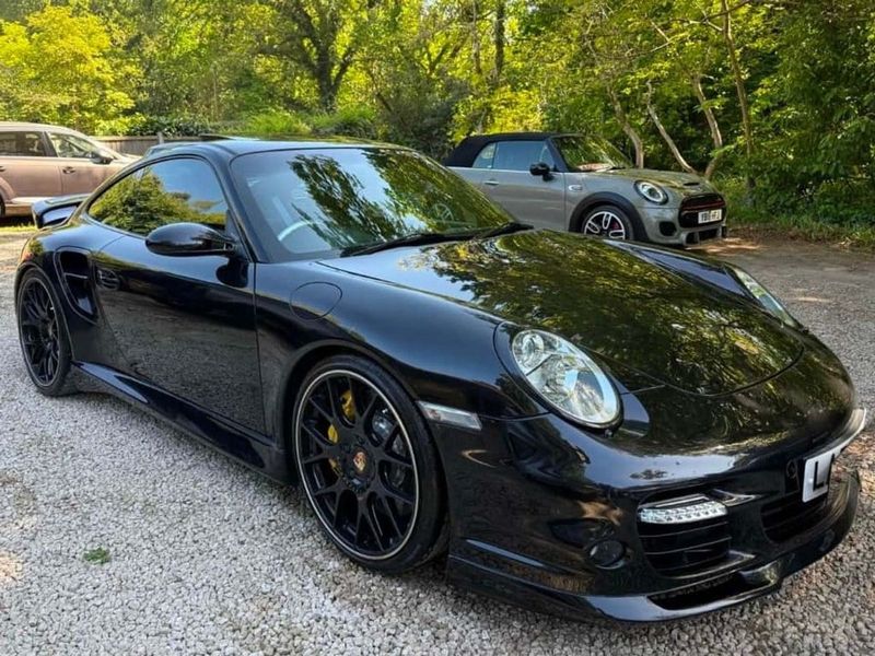 Porsche 911 Turbo: Models and Specs (2/4)