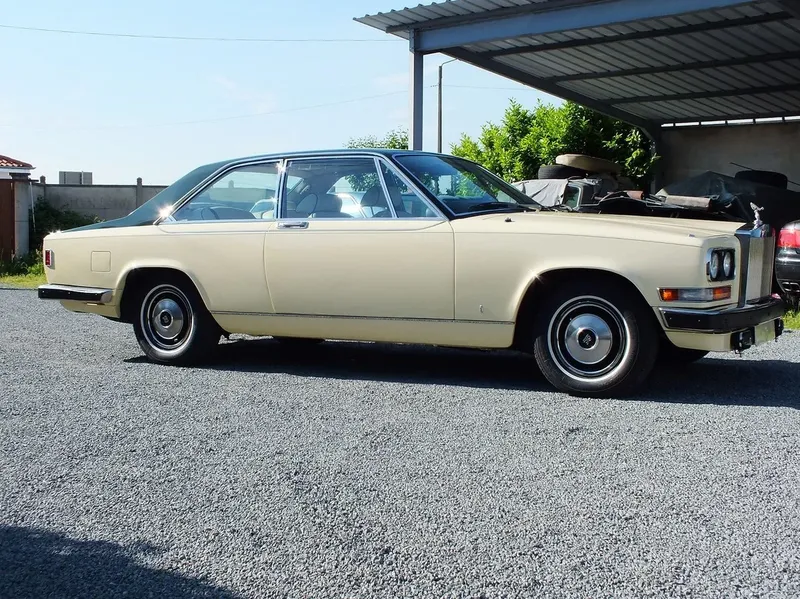 Rolls-Royce Camargue: Models and Specs (4/4)