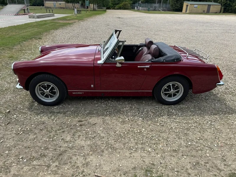 MG Midget: Models and Specs (4/4)