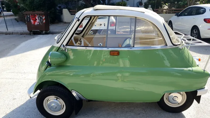 BMW Isetta: Models and Specs (1/4)