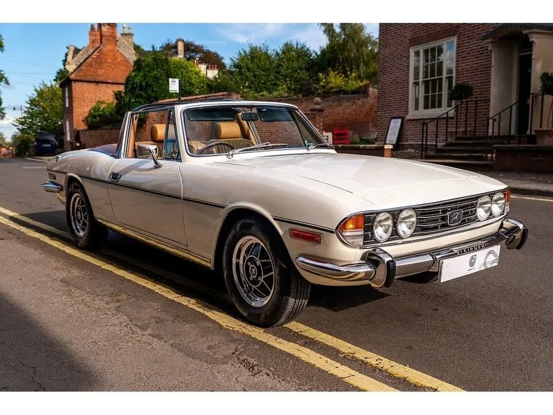 Triumph Stag: Models, Specs and Buyer's Guide (3/4)