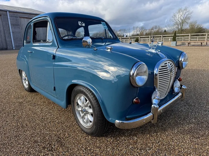 Austin A35: Models and Specs (2/4)
