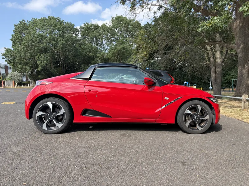 Honda S660: Models and Specs (4/4)