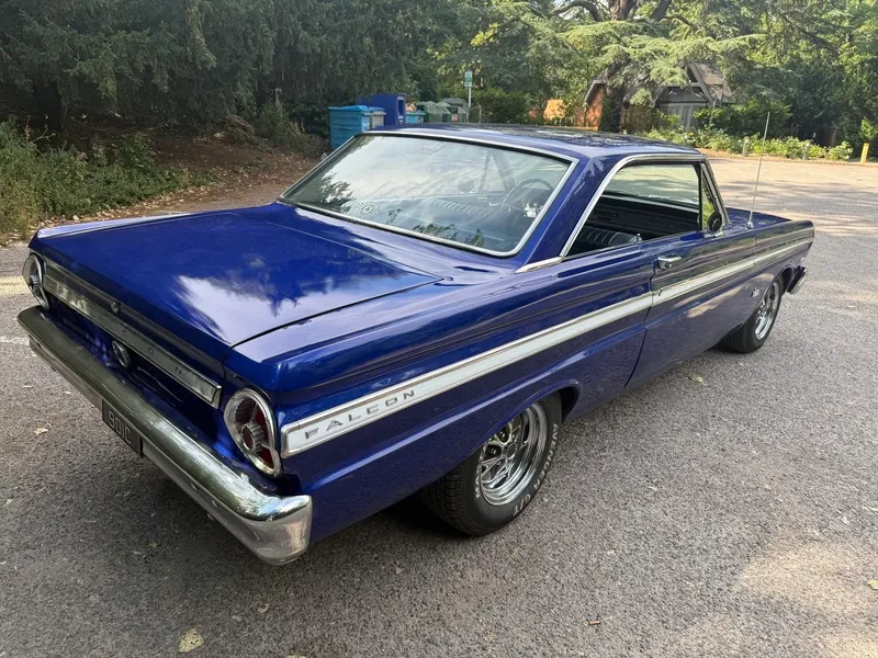 Ford Falcon: Models and Specs (1/4)