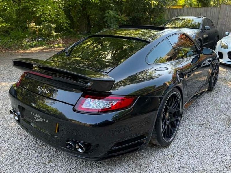 Porsche 911 Turbo: Models and Specs (4/4)