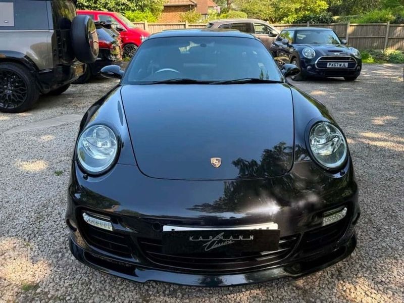 Porsche 911 Turbo: Models and Specs (1/4)